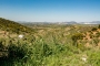 Tu casa rural vista desde la distancia